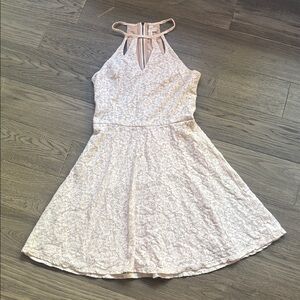 Love, Fire | Elegant Cream Lace Halter Dress Size Small
